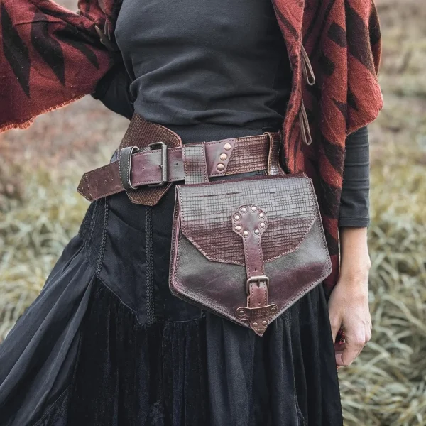 Handmade Leather Belt with Detachable Bag, size S