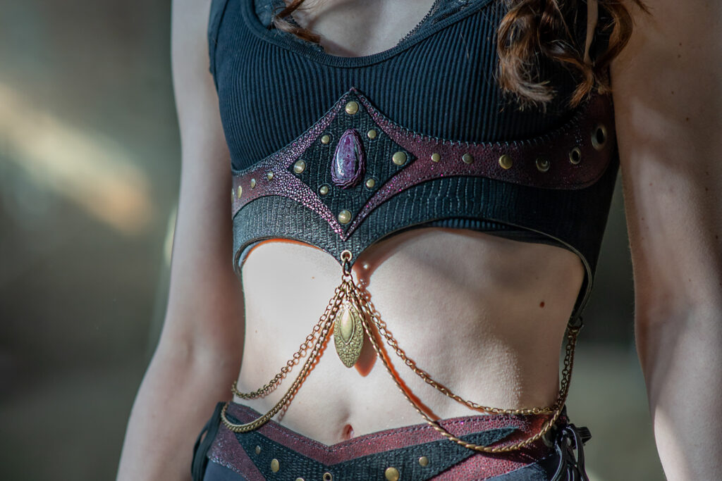 Ruby Zoisite Leather Under-bust and Belt - size S - Image 5