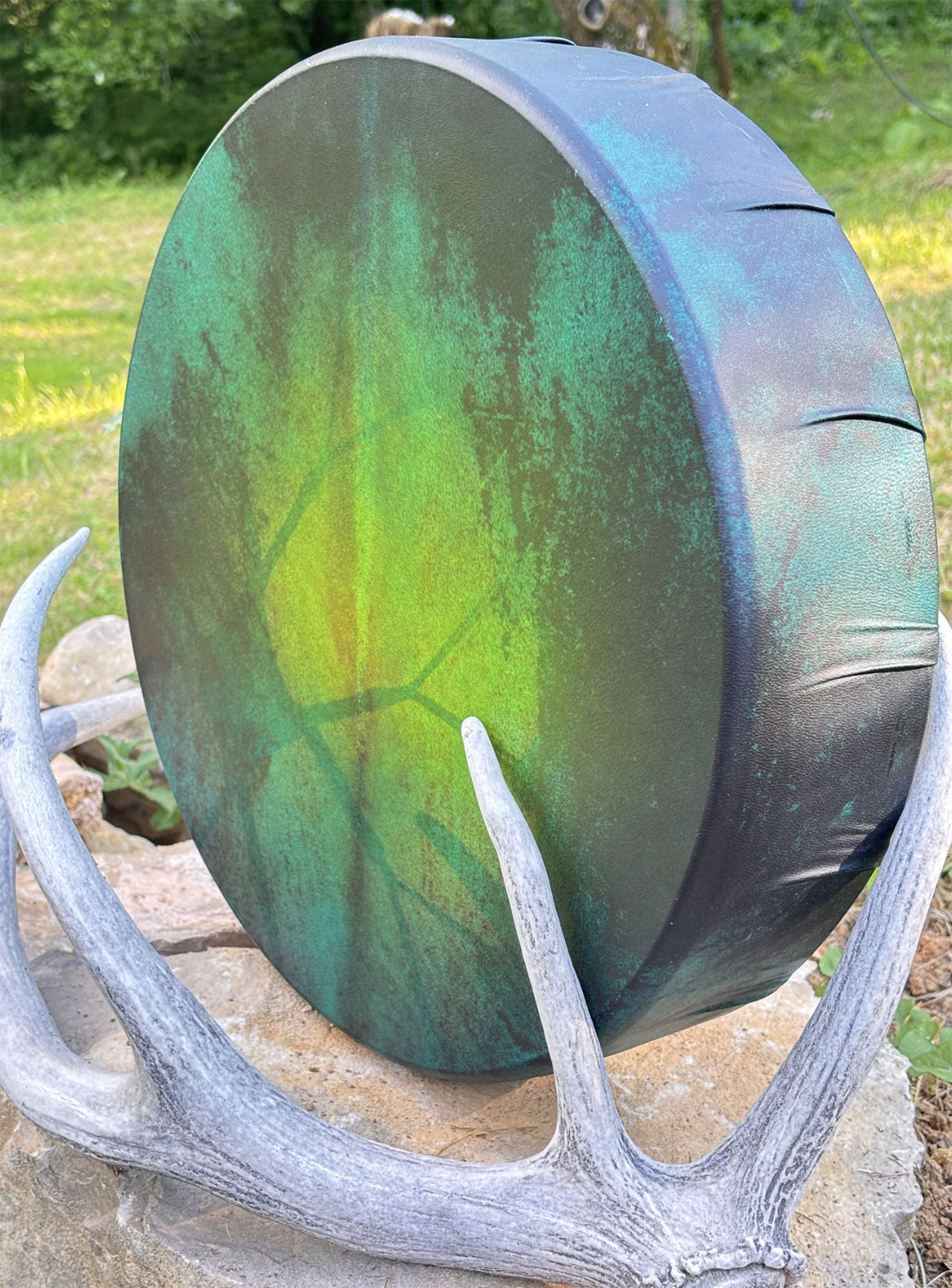 16” Ceremonial Shaman Drum — Natural Goat Hide, Cherry Wood, Unakite - Image 9